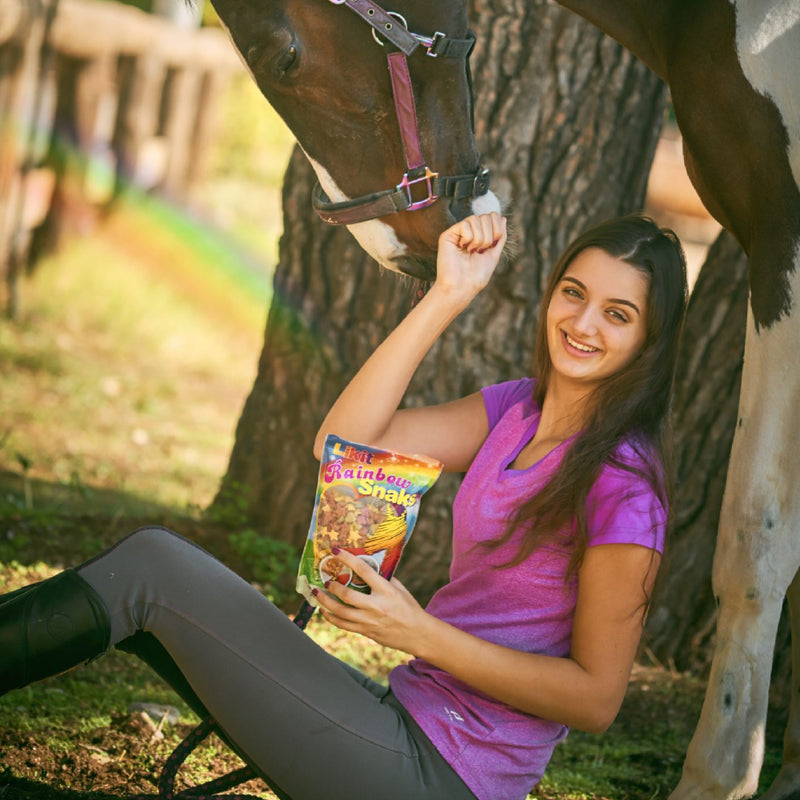 Likit Snaks 500gLikit Snaks are tasty, crunchy, heart shaped nibbles that fit easily inside the Likit Snak-a-Ball to alleviate boredom, or can be fed from the hand as a reward or trHorse TreatsLikitMcCaskieLikit Snaks 500g